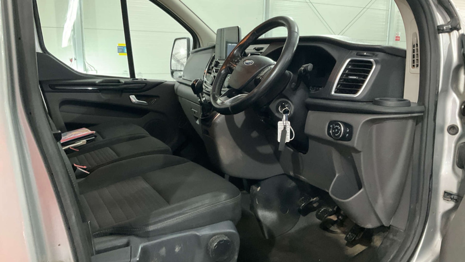 Used Ford Transit Custom 2018 for sale - 77328638: Photo 8