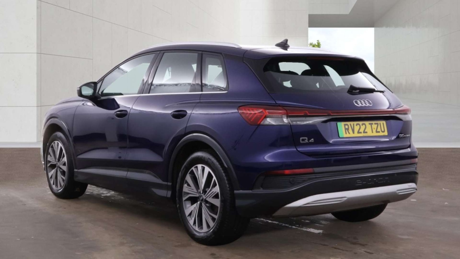 Used Audi Q4 e-tron 2022 for sale - 78146019: Photo 3