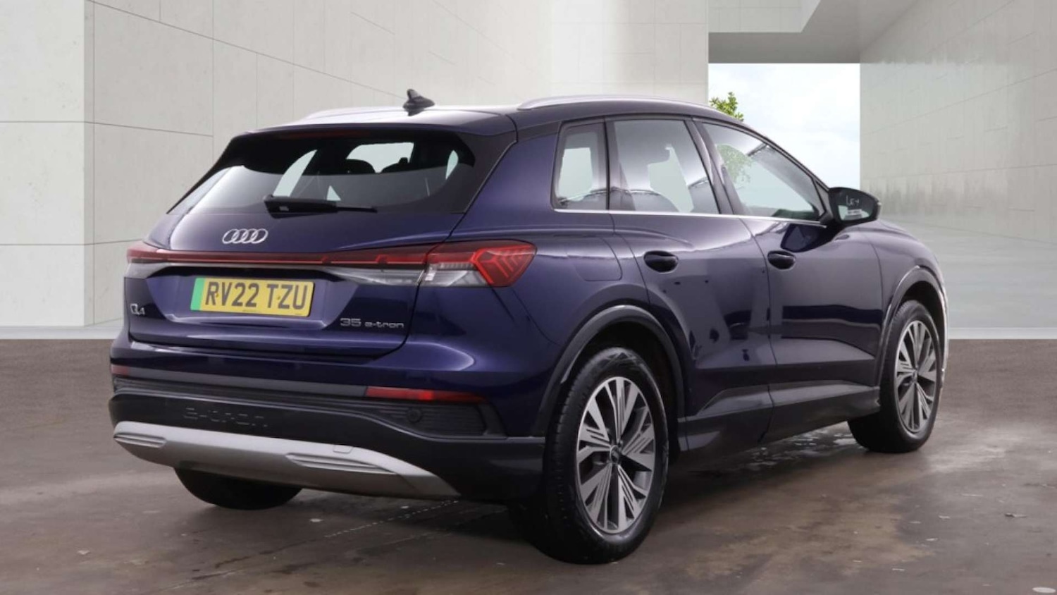 Used Audi Q4 e-tron 2022 for sale - 78146019: Photo 4