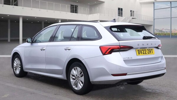 Used Skoda Octavia 2022 for sale - 76243990: Photo 3