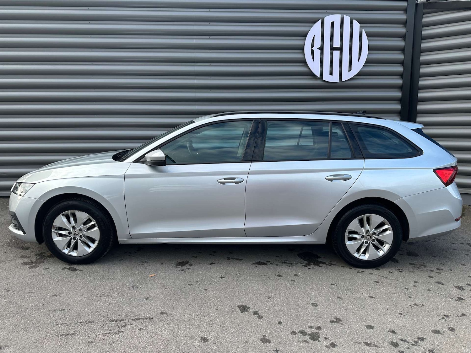 Used Skoda Octavia 2022 for sale - 76243990: Photo 5