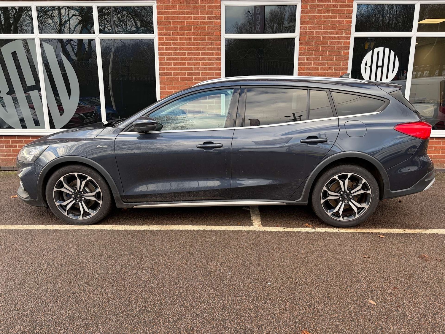 Used Ford Focus 2020 for sale - 77277614: Photo 3