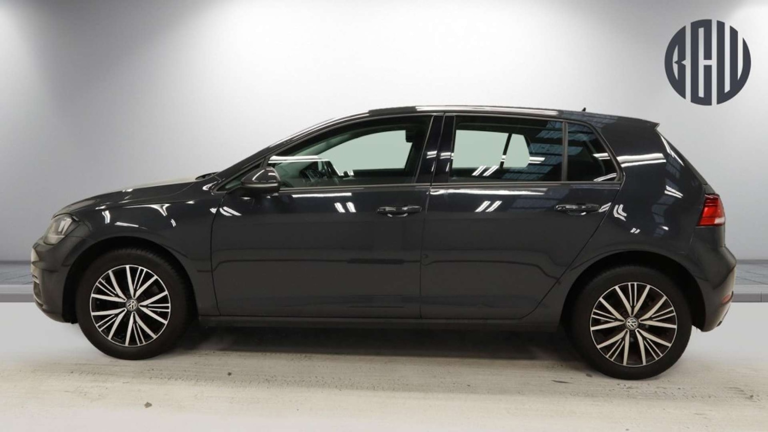 Used Volkswagen Golf 2018 for sale - 76630397: Photo 6