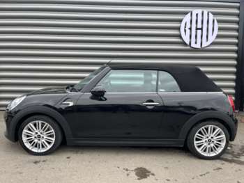 Used MINI Convertible 2018 for sale - 73938994: Photo