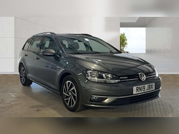 Used Volkswagen Golf 2019 for sale - 78640858: Photo