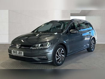 Used Volkswagen Golf 2019 for sale - 78640858: Photo