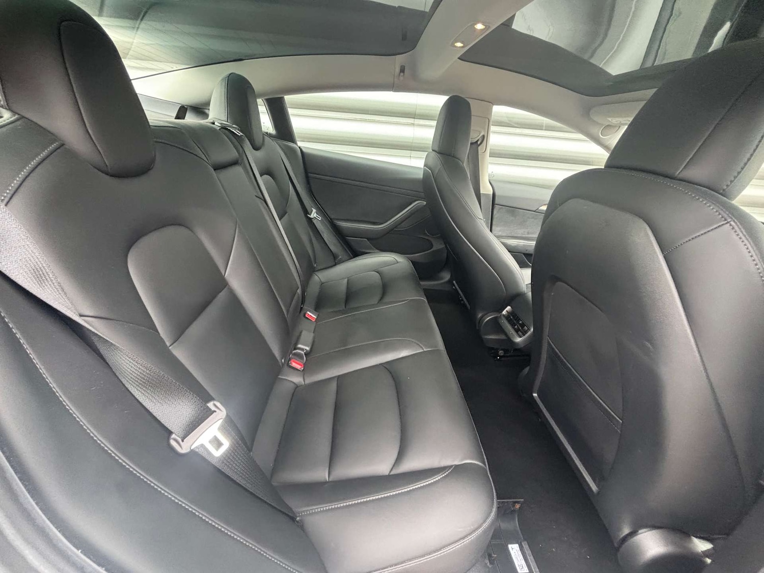 Used Tesla Model 3 2021 for sale - 77536229: Photo 25