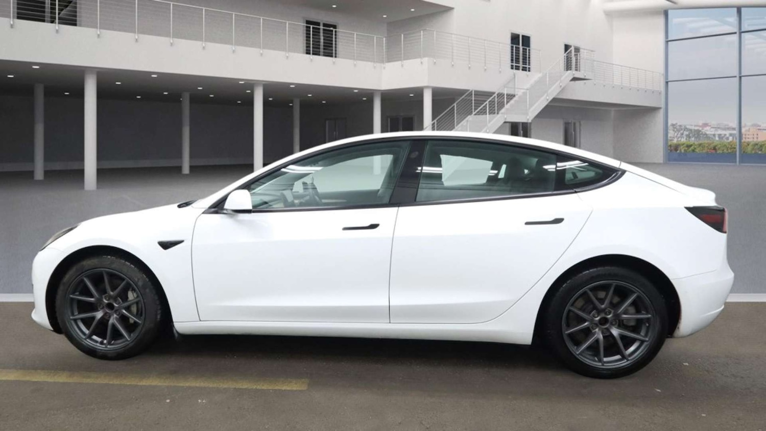 Used Tesla Model 3 2021 for sale - 77536229: Photo 6