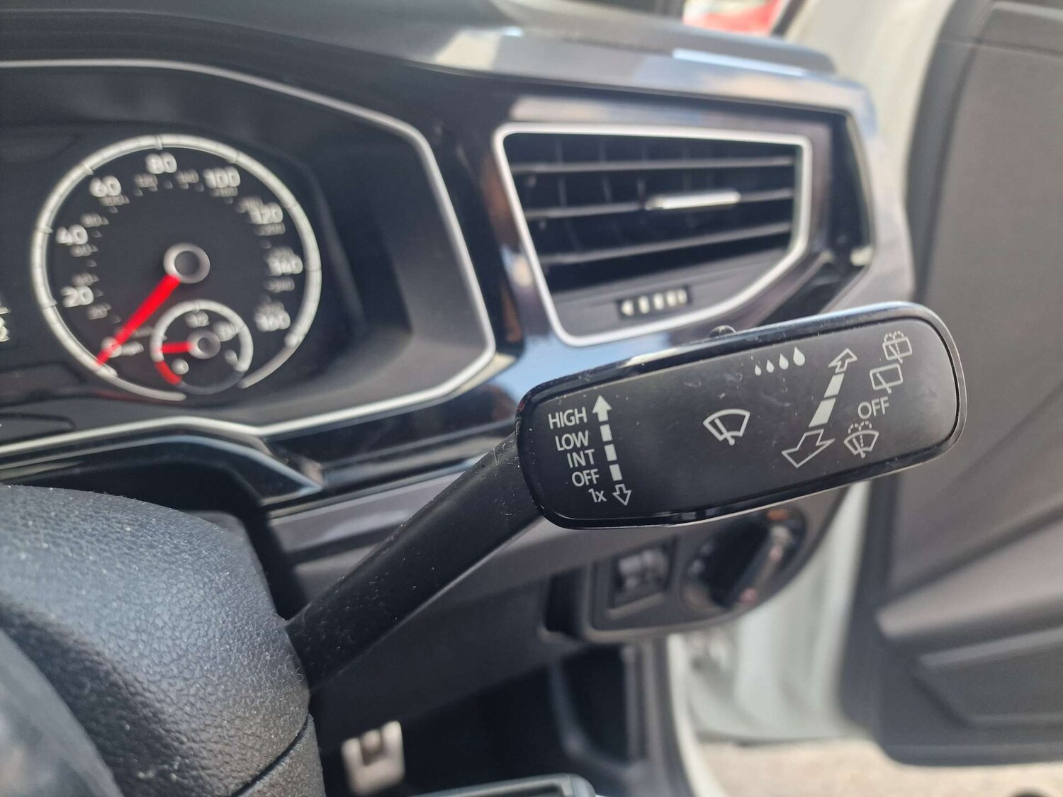 Used Volkswagen Polo 2019 for sale - 75919088: Photo 45
