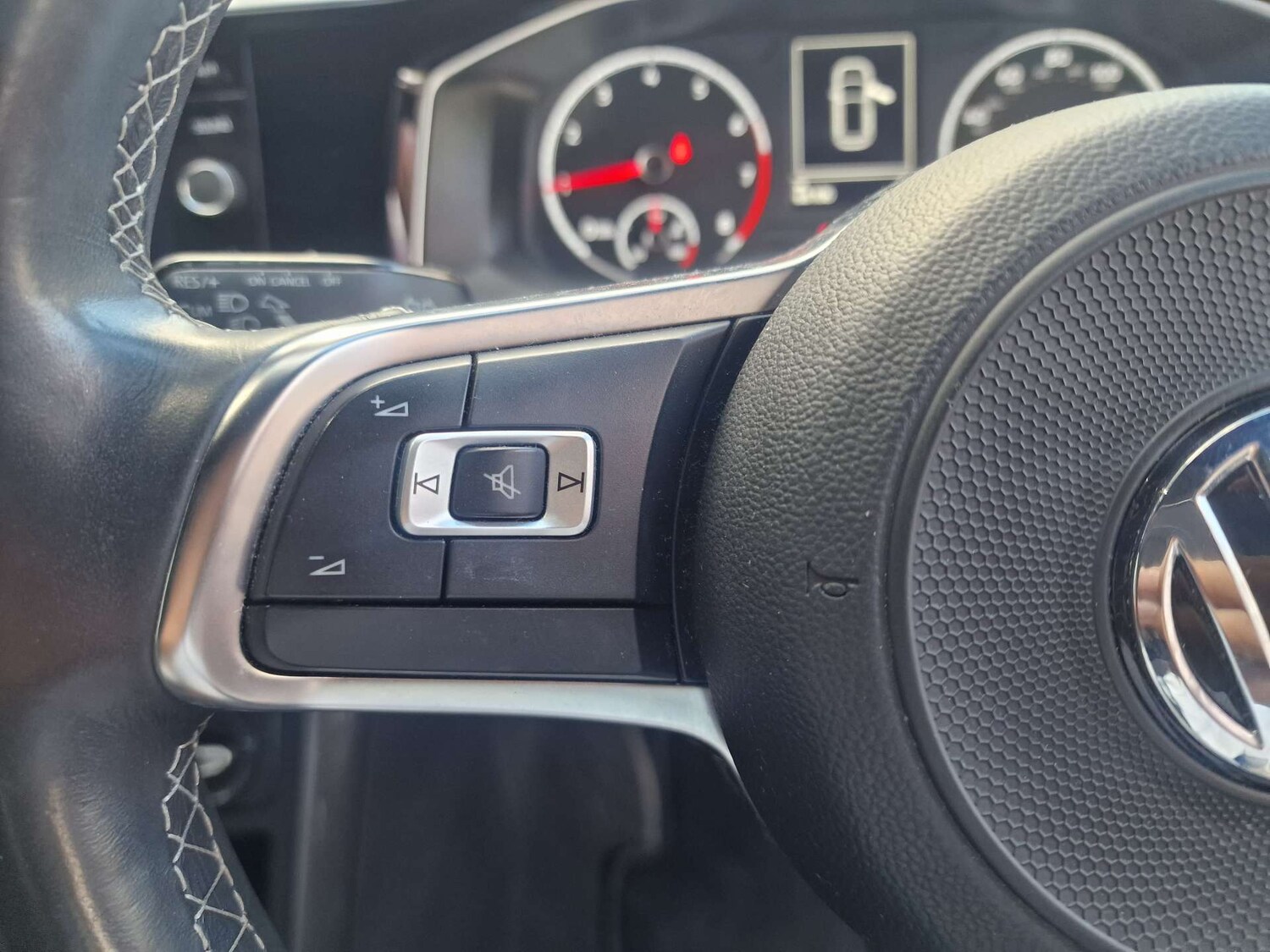Used Volkswagen Polo 2019 for sale - 75919088: Photo 47