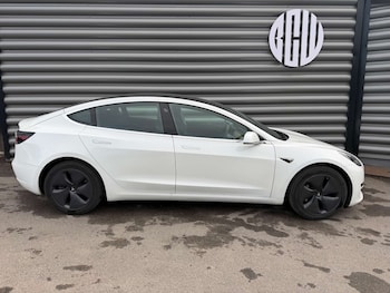 Used Tesla Model 3 2020 for sale - 79589115: Photo
