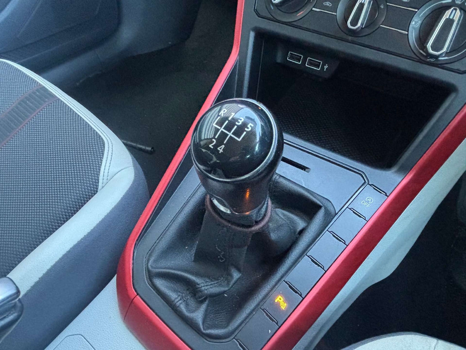 Used Volkswagen Polo 2019 for sale - 77745580: Photo 17