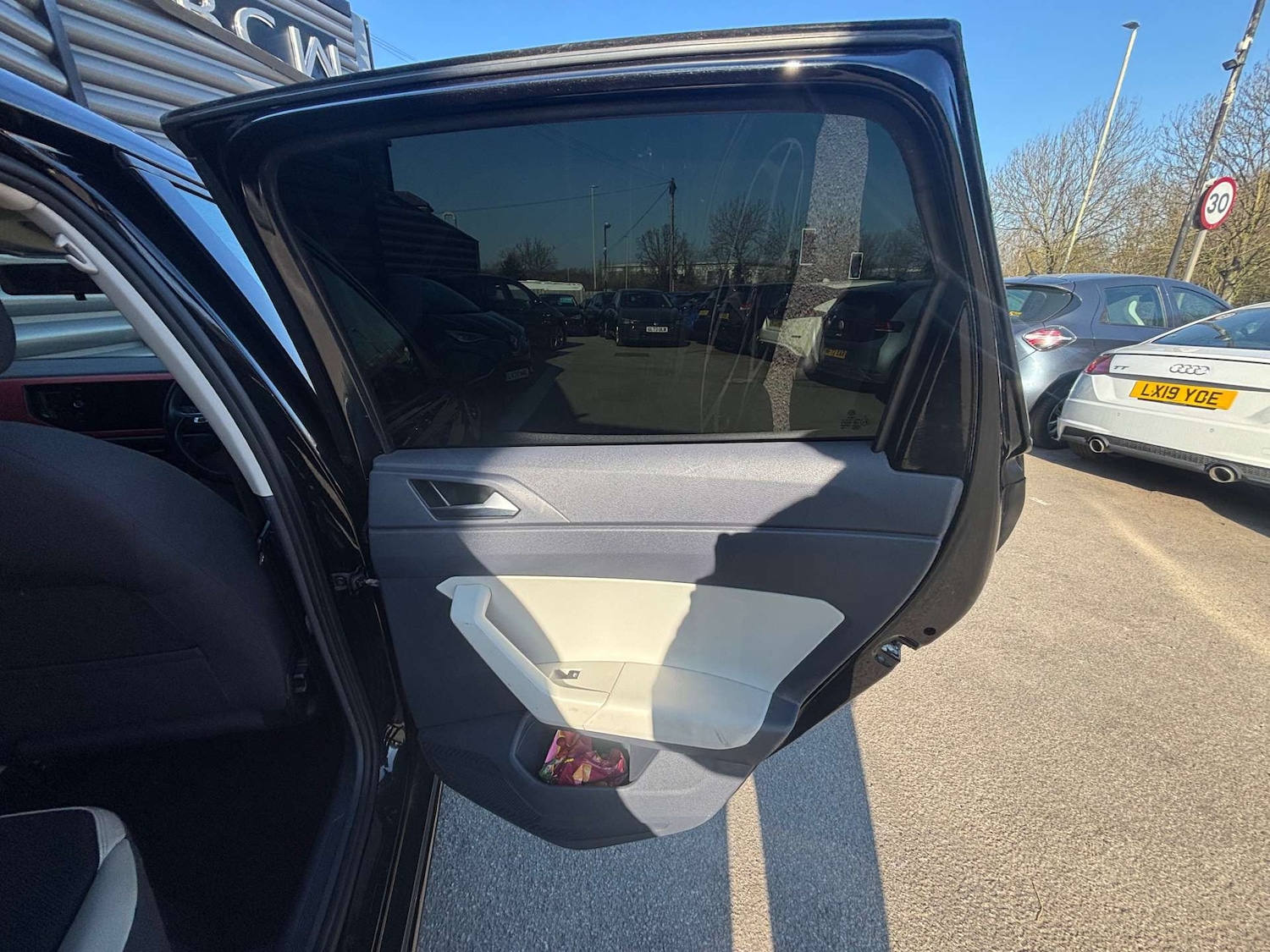 Used Volkswagen Polo 2019 for sale - 77745580: Photo 26