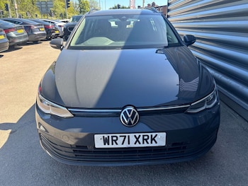Used Volkswagen Golf 2021 for sale - 78456102: Photo