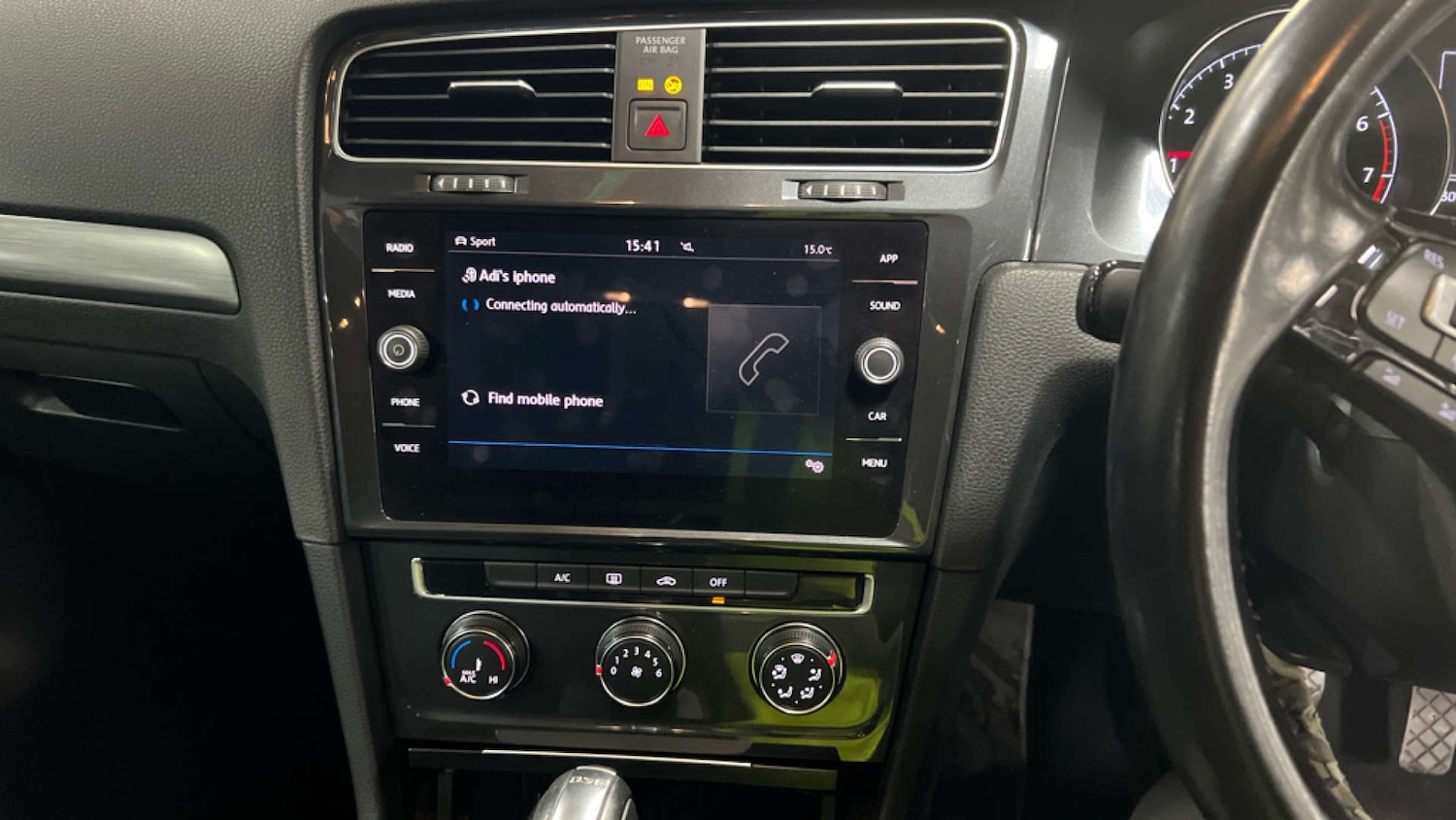 Used Volkswagen Golf 2019 for sale - 76305772: Photo 11