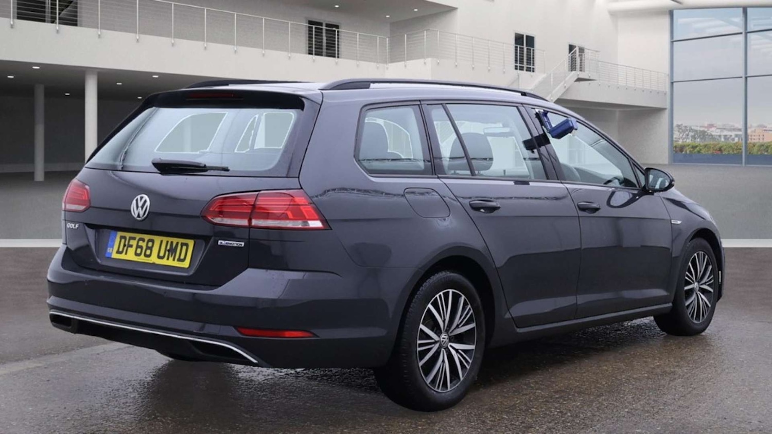 Used Volkswagen Golf 2019 for sale - 76305772: Photo 4