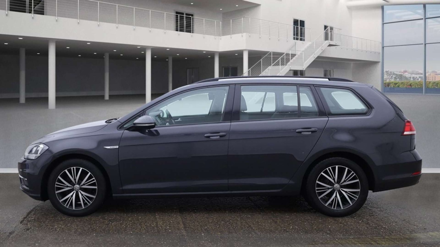 Used Volkswagen Golf 2019 for sale - 76305772: Photo 6