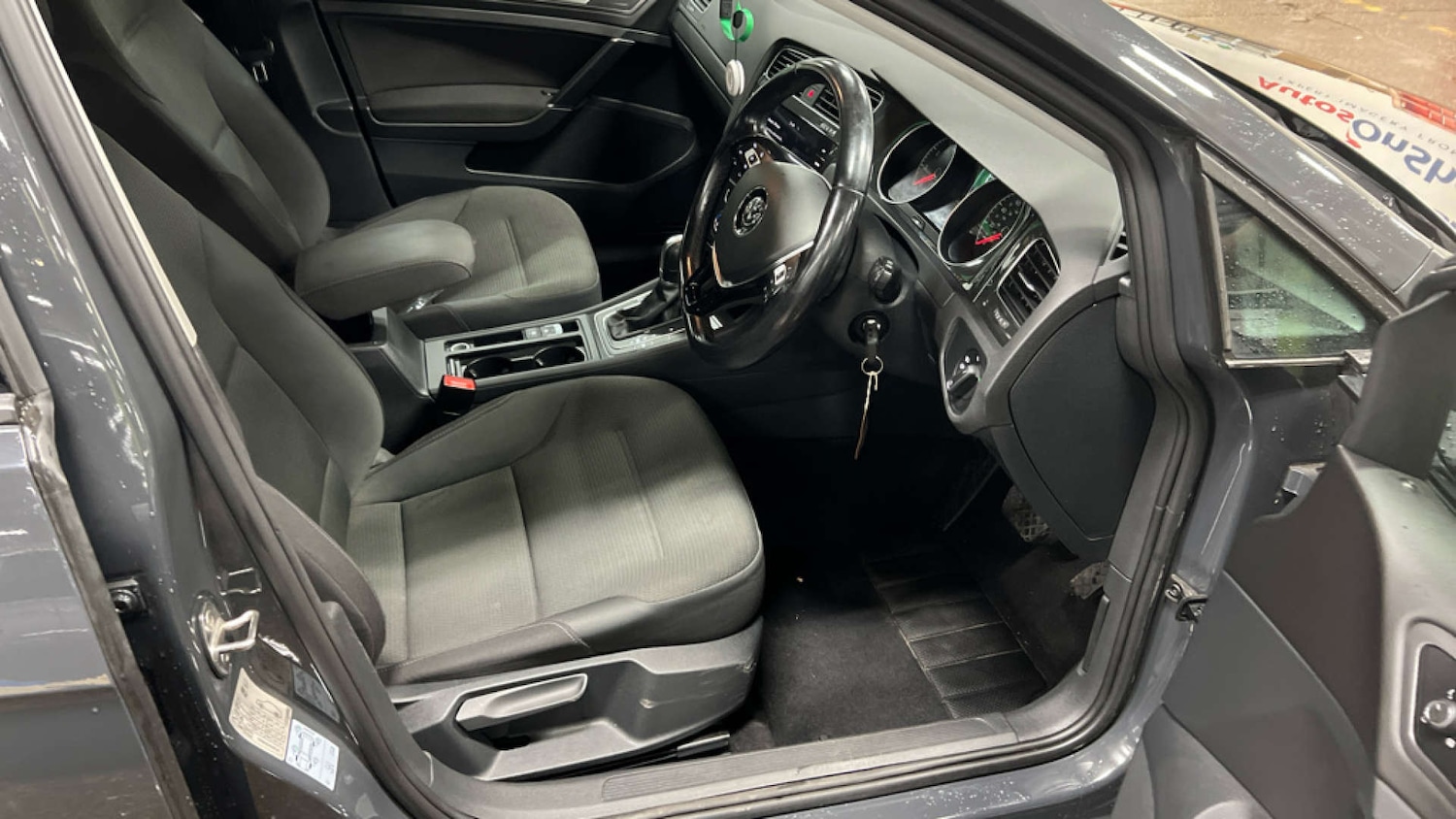 Used Volkswagen Golf 2019 for sale - 76305772: Photo 9