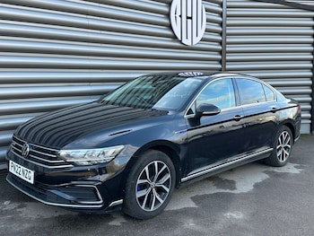Used Volkswagen Passat 2022 for sale - 77403466: Photo