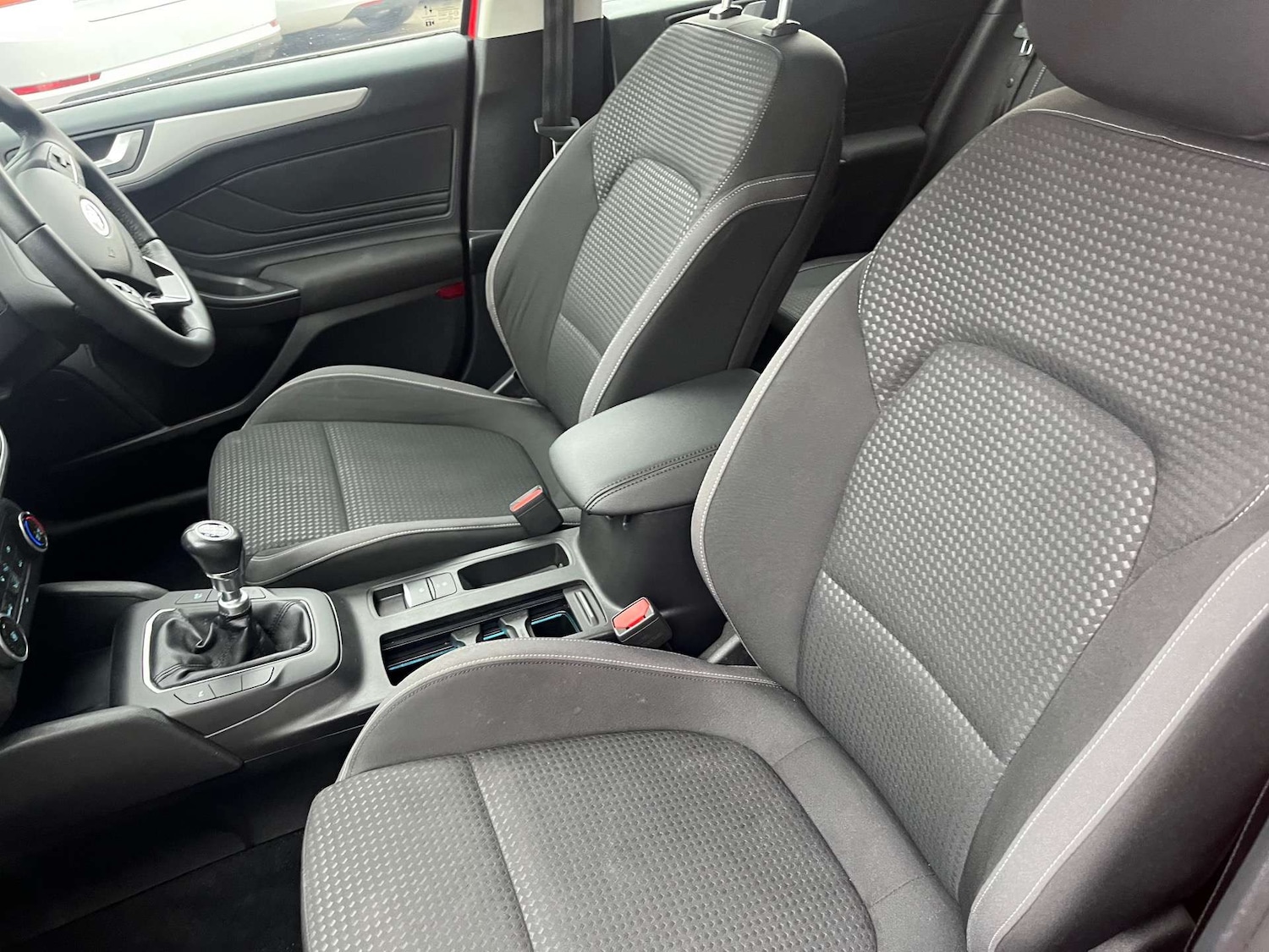 Used Ford Focus 2020 for sale - 76918183: Photo 13