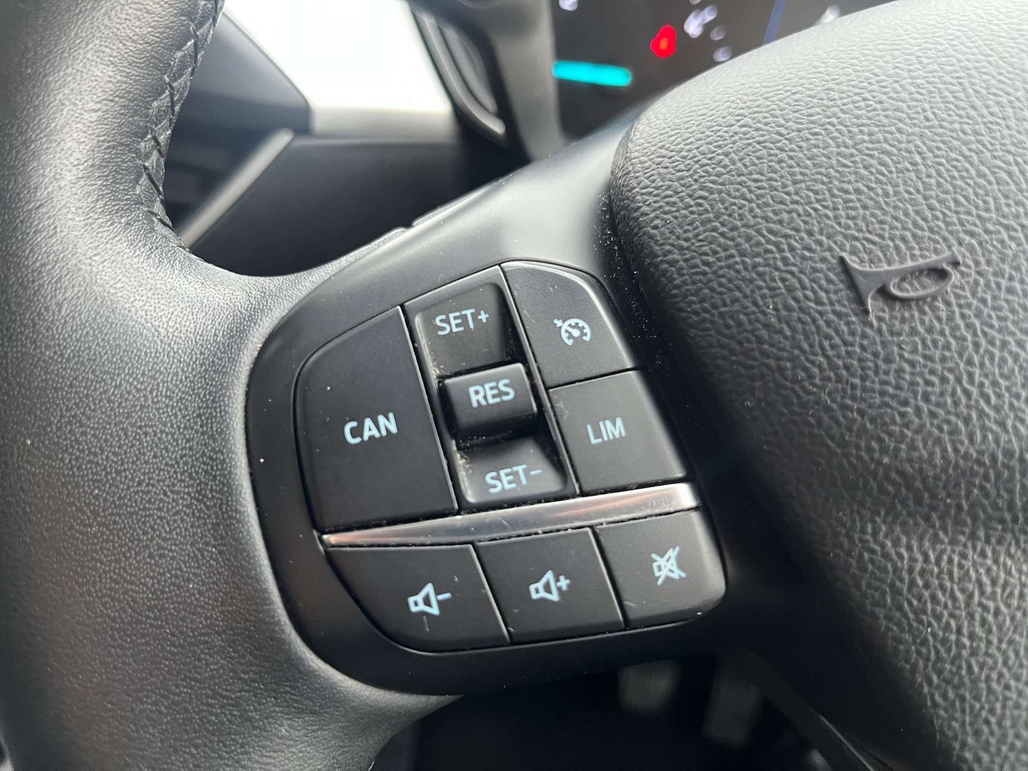 Used Ford Focus 2020 for sale - 76918183: Photo 34