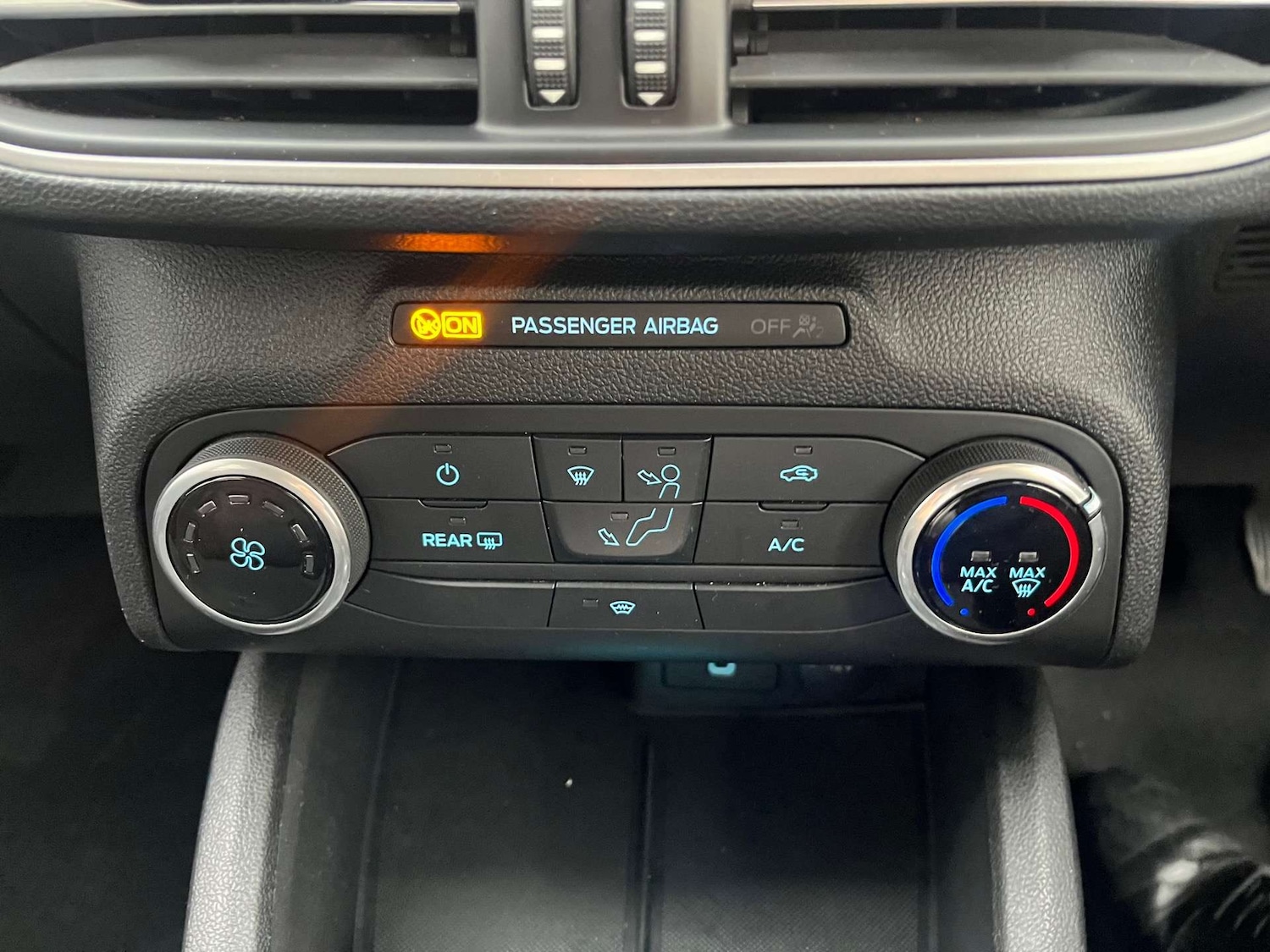 Used Ford Focus 2020 for sale - 76918183: Photo 37