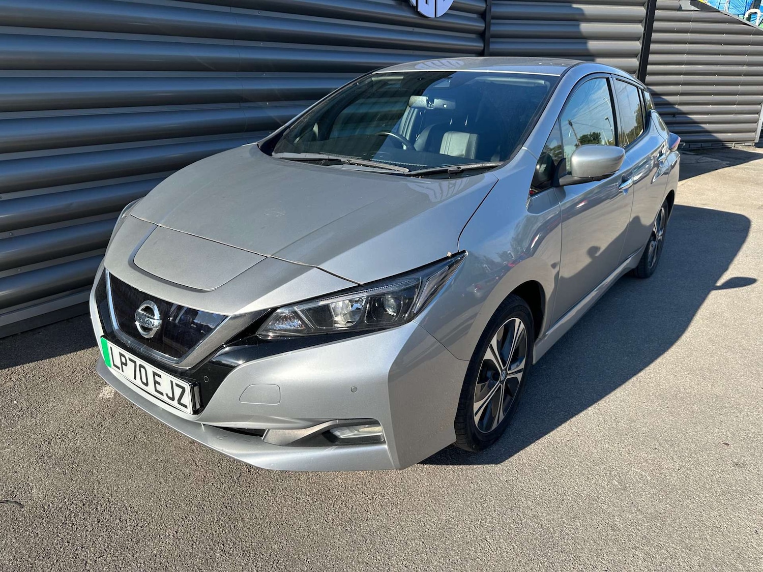 Used Nissan Leaf 2021 for sale - 76115705: Photo 4