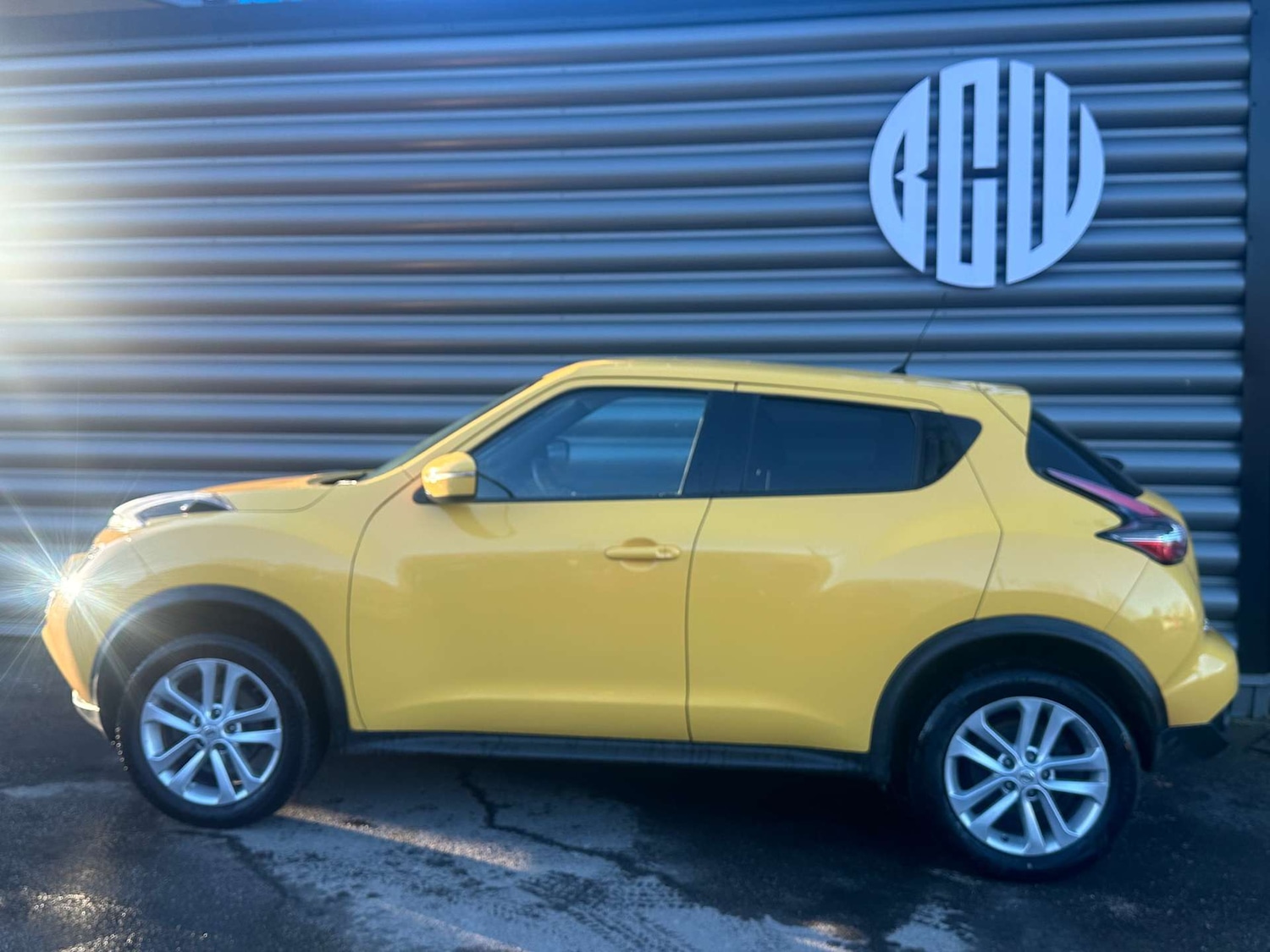 Used Nissan Juke 2015 for sale - 77107224: Photo 3