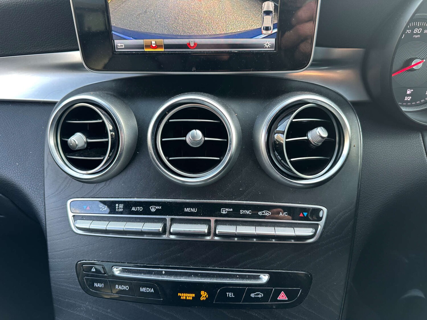 Used Mercedes-Benz GLC 2019 for sale - 77477819: Photo 12