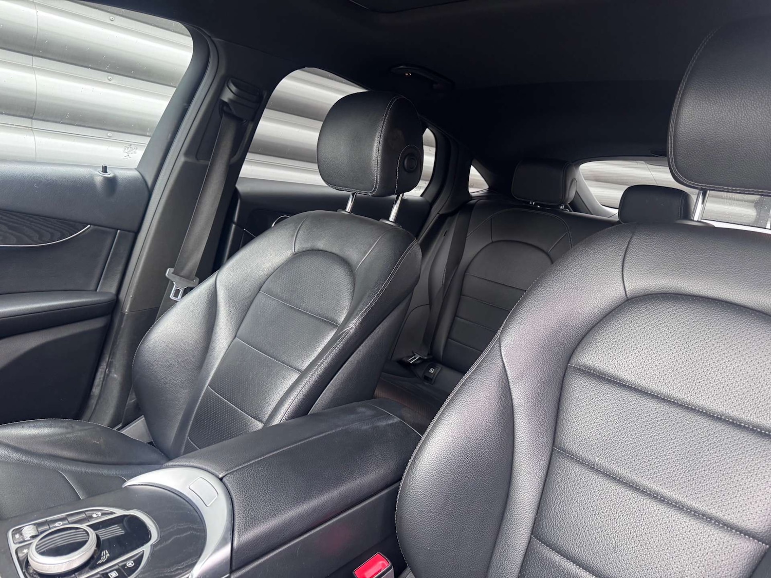 Used Mercedes-Benz GLC 2019 for sale - 77477819: Photo 39