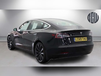 Used Tesla Model 3 2019 for sale - 78740098: Photo