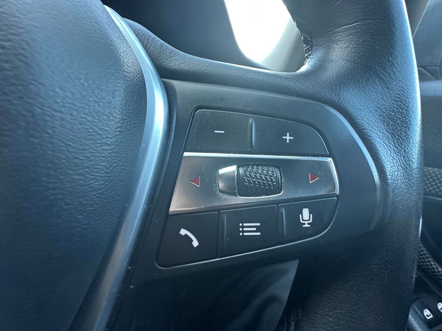 Used BMW 3 Series 2021 for sale - 77717792: Photo 12