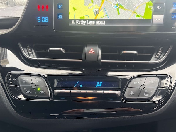 Used Toyota C-HR 2019 for sale - 76277682: Photo 18