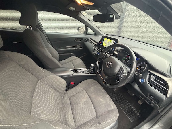 Used Toyota C-HR 2019 for sale - 76277682: Photo 21