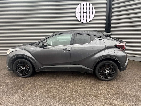 Used Toyota C-HR 2019 for sale - 76277682: Photo 2
