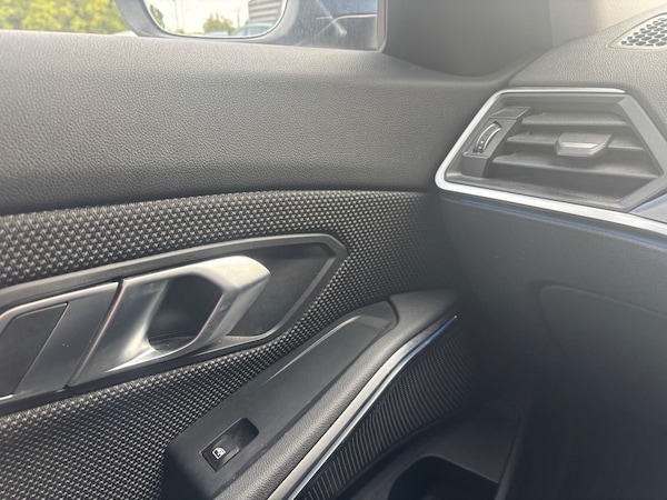 Used BMW 3 Series 2021 for sale - 76277738: Photo 22