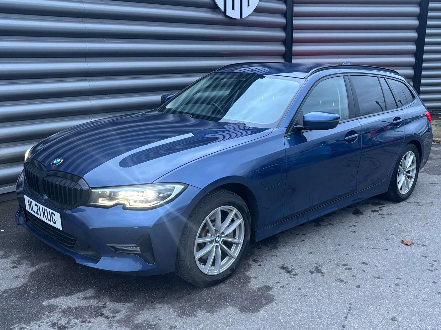 Used BMW 3 Series 2021 for sale - 76277738: Photo 4