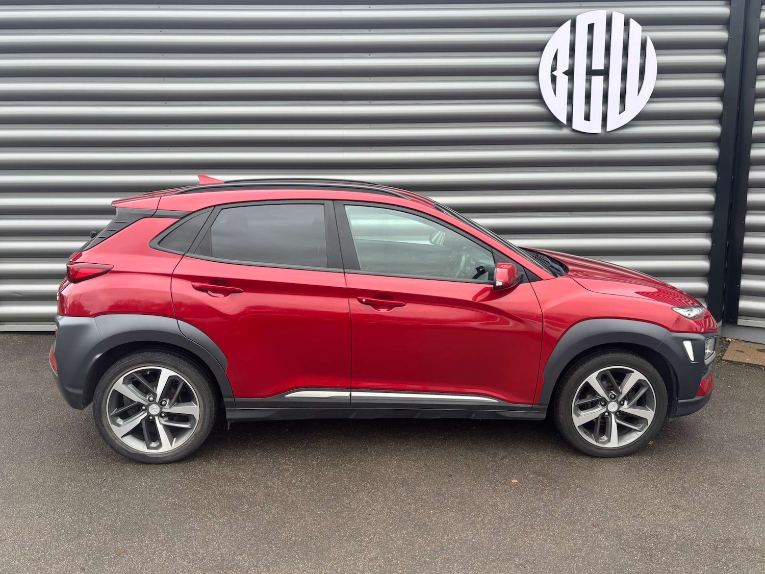 Used Hyundai KONA 2019 for sale - 76884387: Photo 4