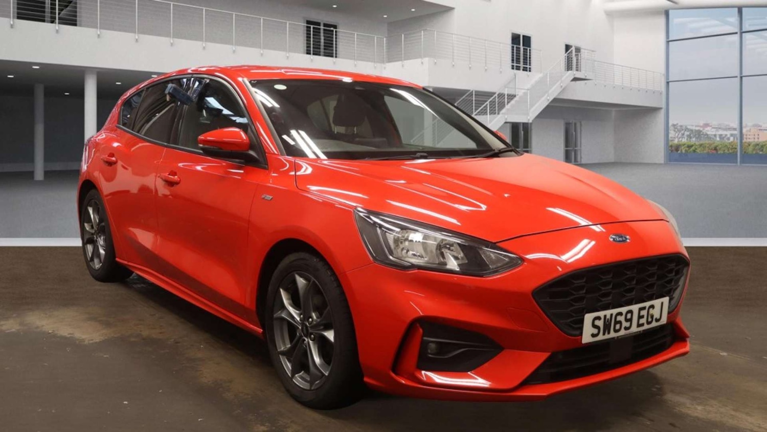 Used Ford Focus 2019 for sale - 76358327: Photo 1