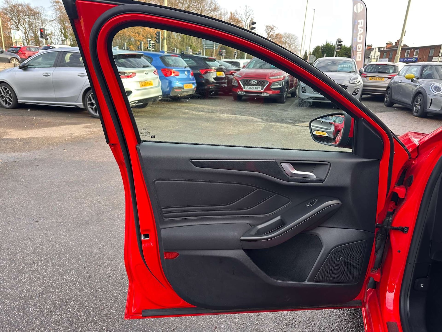 Used Ford Focus 2019 for sale - 76358327: Photo 16