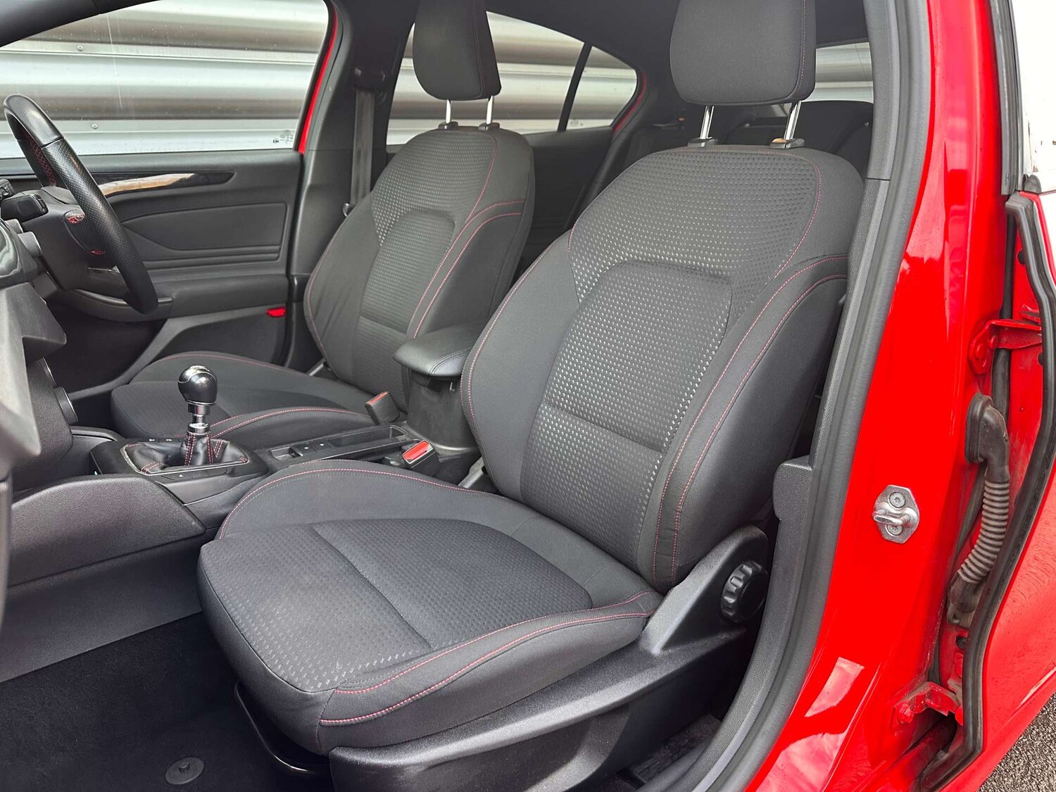 Used Ford Focus 2019 for sale - 76358327: Photo 18