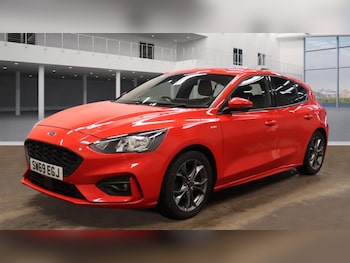 Used Ford Focus 2019 for sale - 76358327: Photo