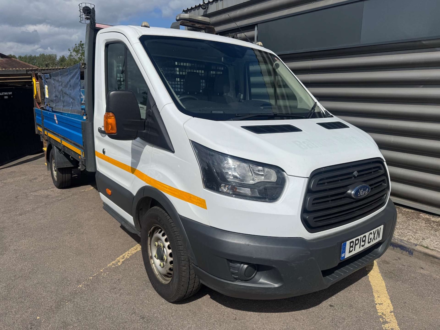 Used Ford Transit 2019 for sale - 76375876: Photo 2