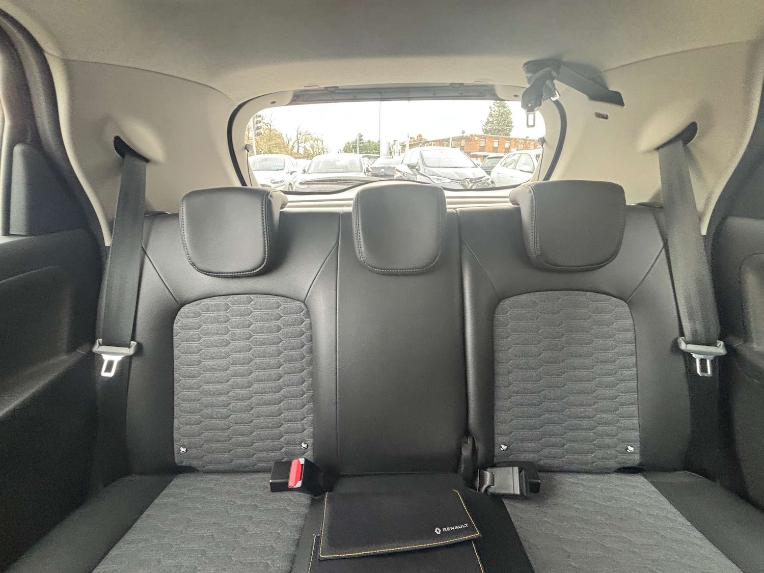 Used Renault Zoe 2022 for sale - 77583946: Photo 17