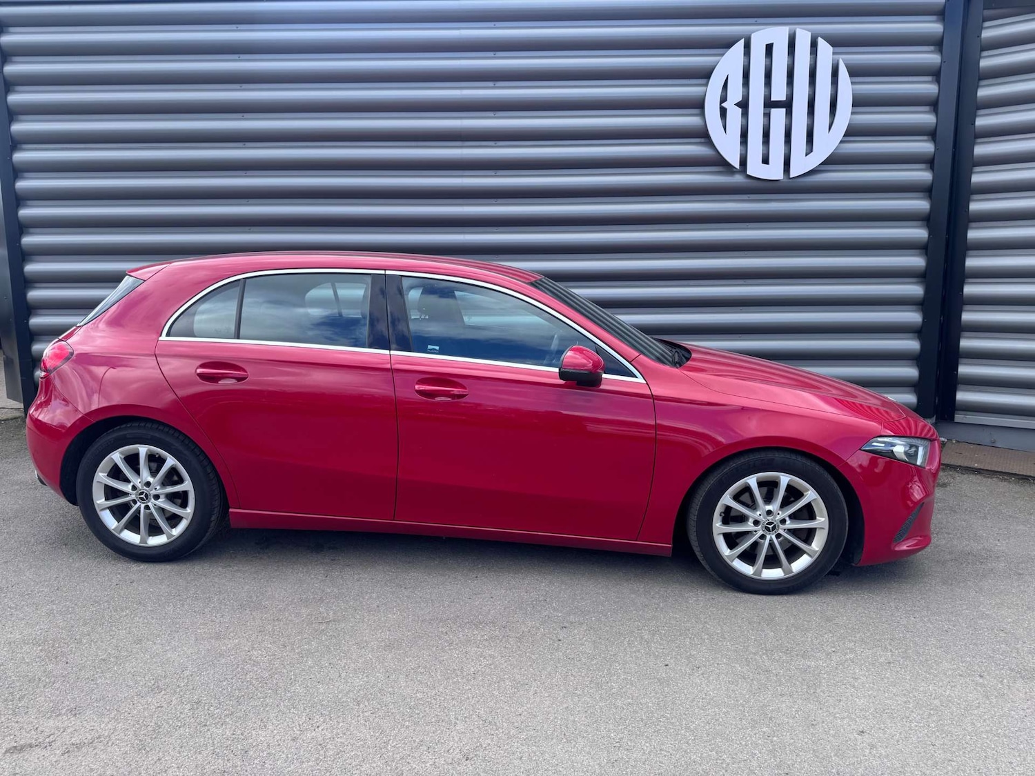 Used Mercedes-Benz A-Class 2019 for sale - 77830759: Photo 2