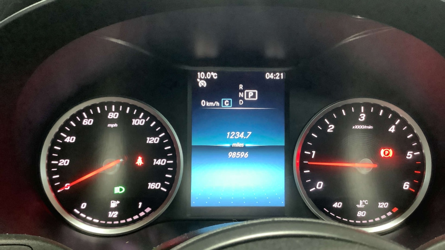 Used Mercedes-Benz C Class 2019 for sale - 77137425: Photo 10