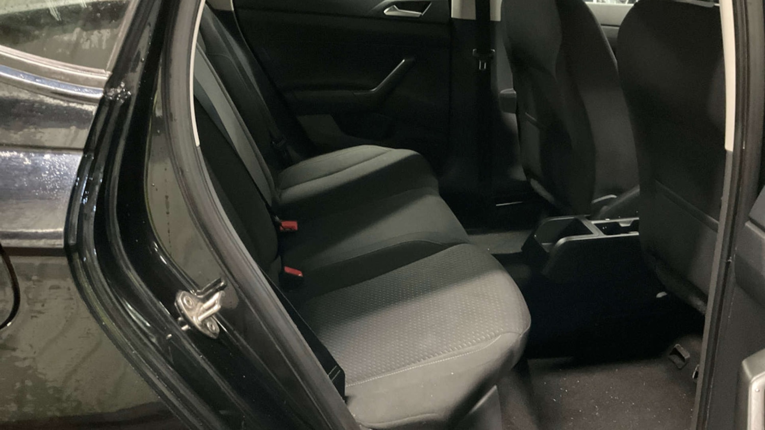 Used Volkswagen Polo 2018 for sale - 77332610: Photo 8