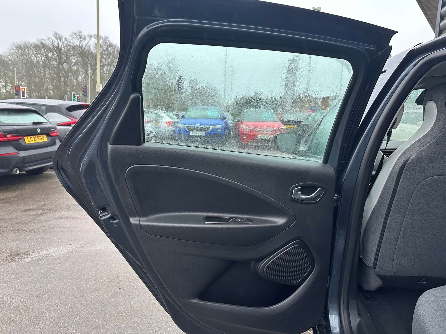 Used Renault Zoe 2021 for sale - 77353575: Photo 23