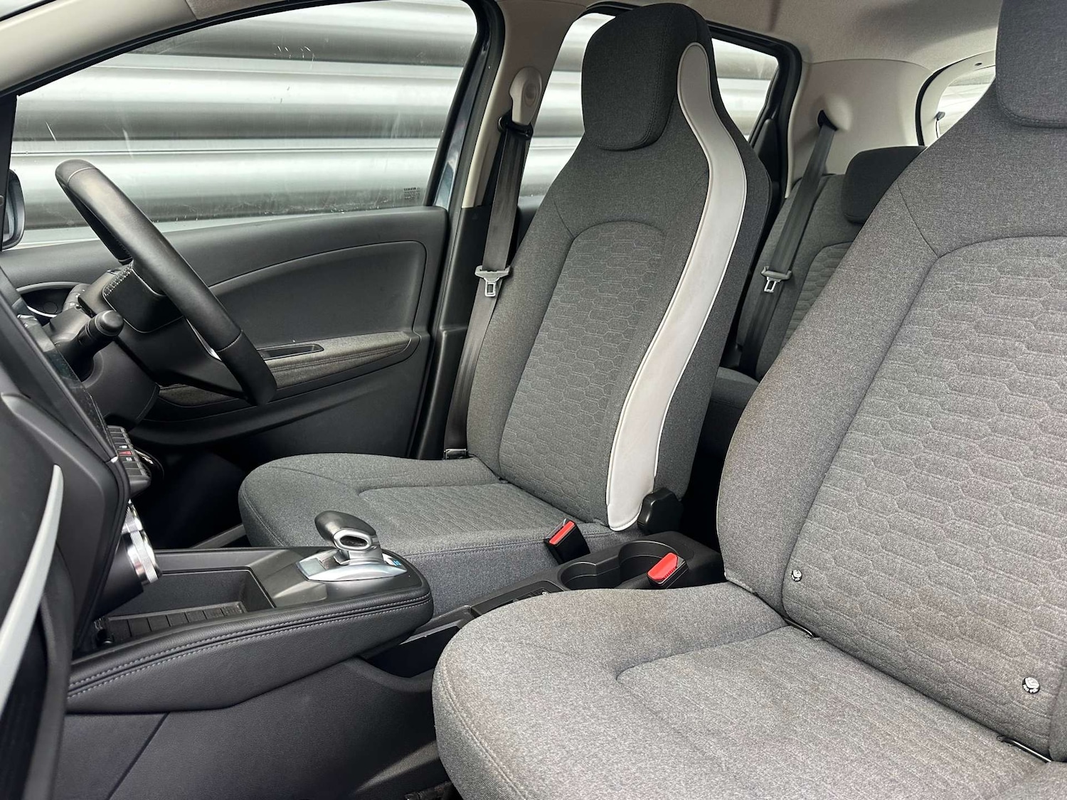 Used Renault Zoe 2021 for sale - 77353575: Photo 25