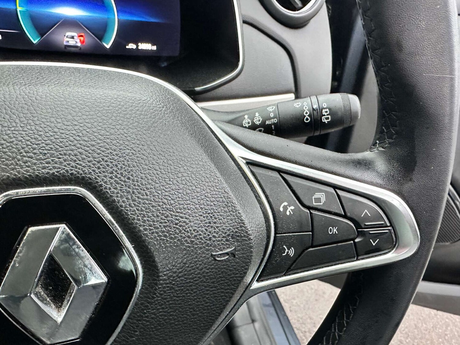 Used Renault Zoe 2021 for sale - 77353575: Photo 29